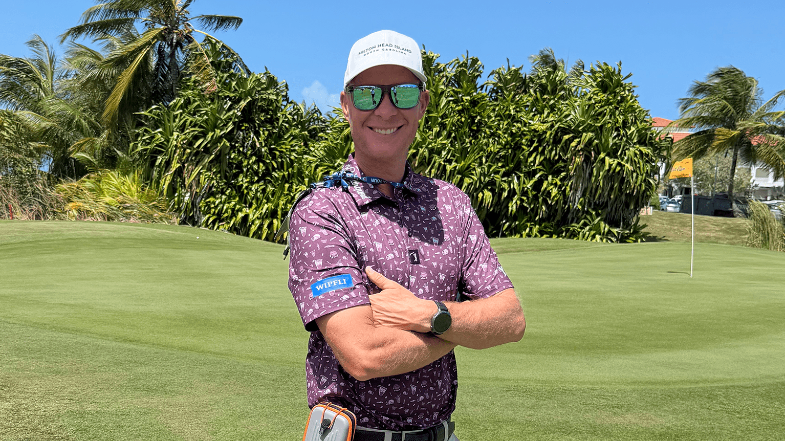 Geno at a golf event